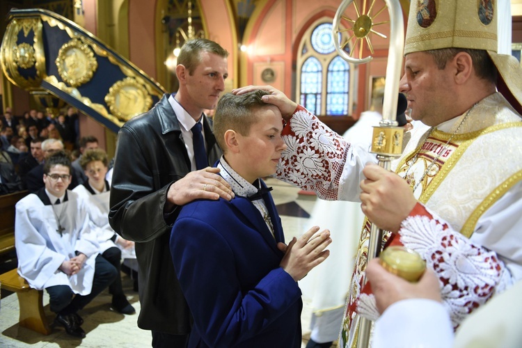 Bierzmowanie u św. Kazimierza w Nowym Sączu