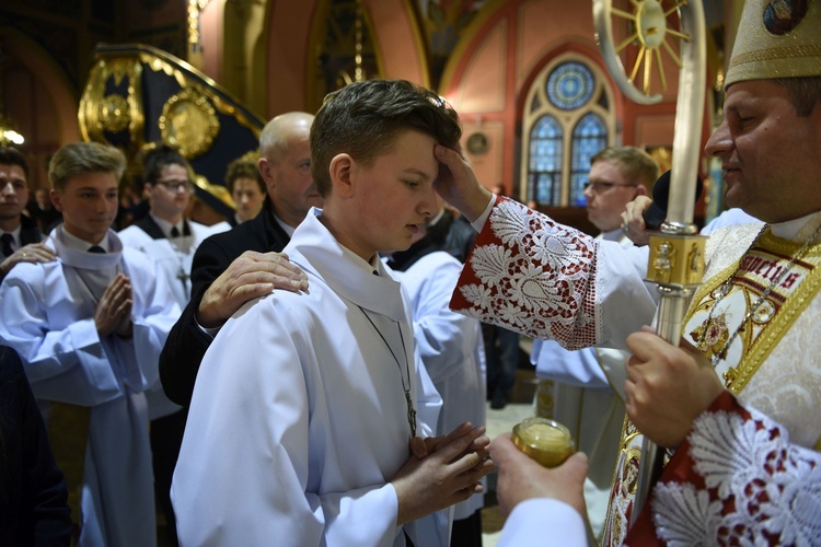 Bierzmowanie u św. Kazimierza w Nowym Sączu