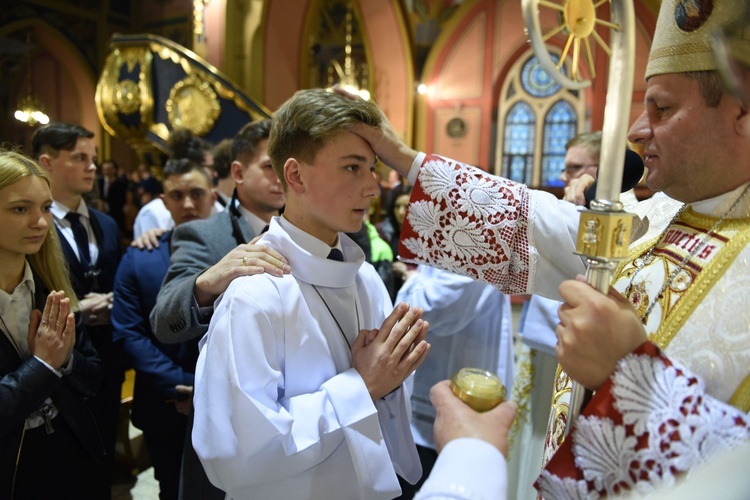 Bierzmowanie u św. Kazimierza w Nowym Sączu