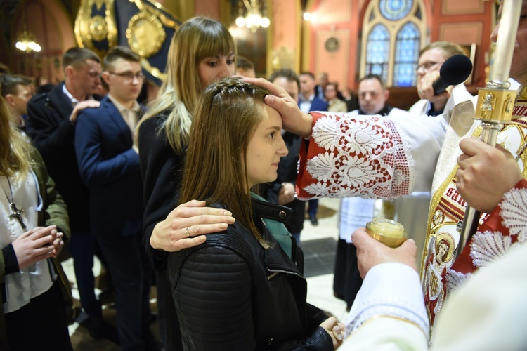 Bierzmowanie u św. Kazimierza w Nowym Sączu