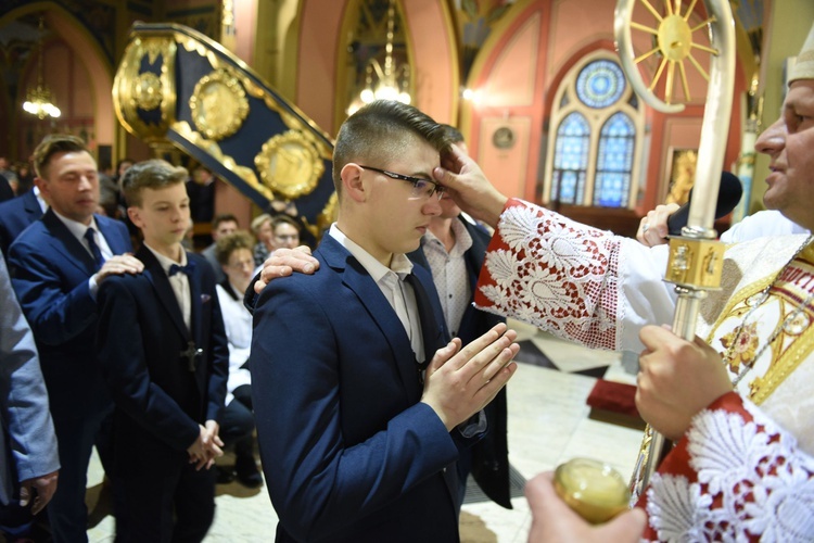 Bierzmowanie u św. Kazimierza w Nowym Sączu