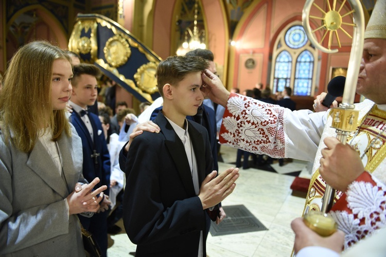 Bierzmowanie u św. Kazimierza w Nowym Sączu