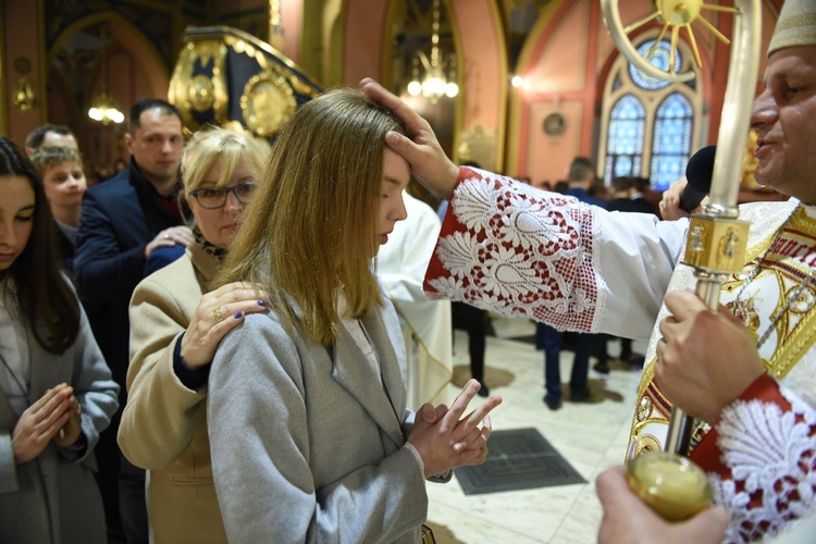 Bierzmowanie u św. Kazimierza w Nowym Sączu