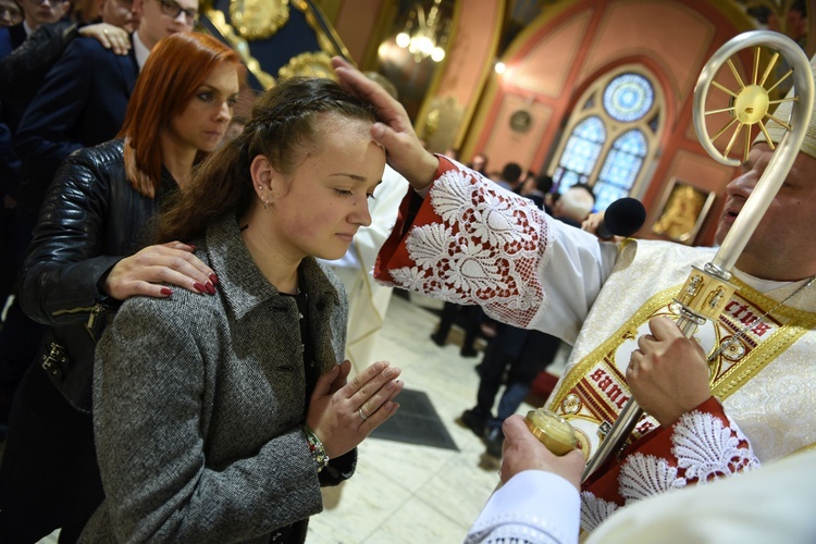 Bierzmowanie u św. Kazimierza w Nowym Sączu