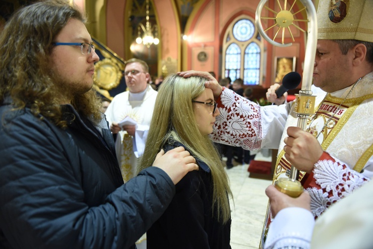 Bierzmowanie u św. Kazimierza w Nowym Sączu