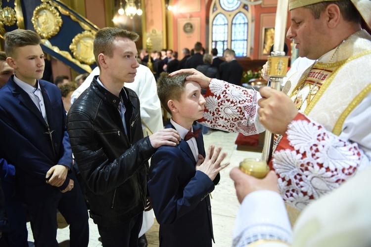 Bierzmowanie u św. Kazimierza w Nowym Sączu