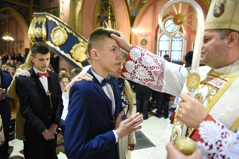 Bierzmowanie u św. Kazimierza w Nowym Sączu