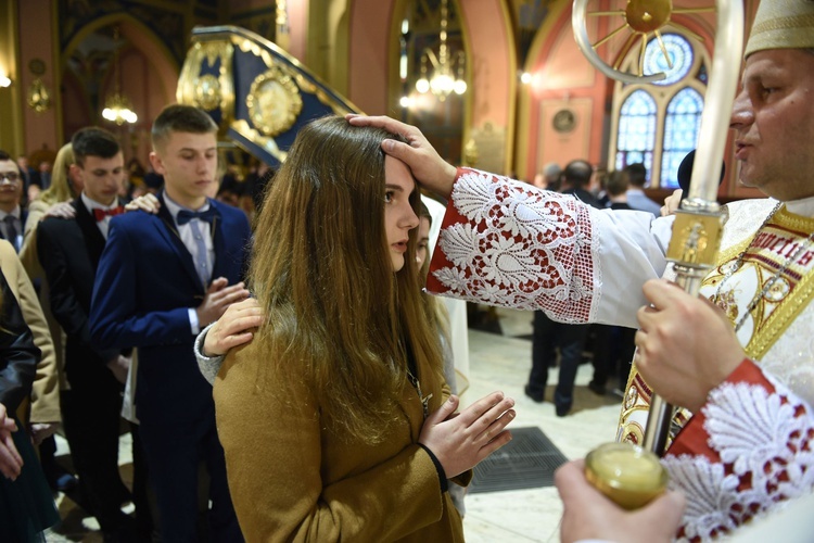 Bierzmowanie u św. Kazimierza w Nowym Sączu