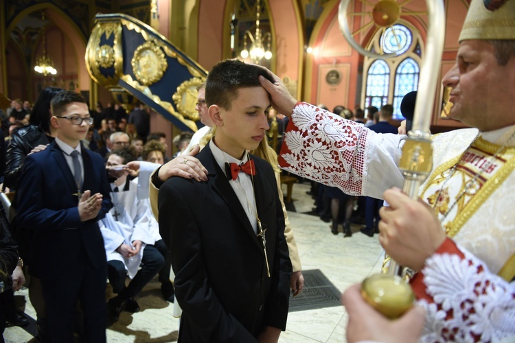 Bierzmowanie u św. Kazimierza w Nowym Sączu