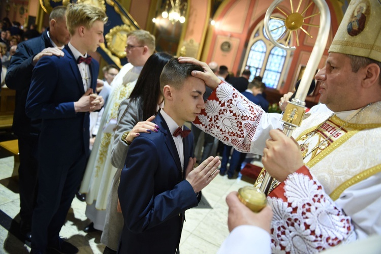 Bierzmowanie u św. Kazimierza w Nowym Sączu