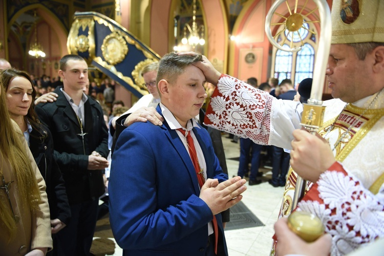 Bierzmowanie u św. Kazimierza w Nowym Sączu