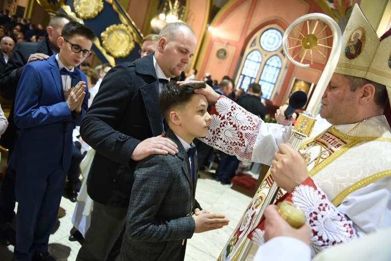 Bierzmowanie u św. Kazimierza w Nowym Sączu