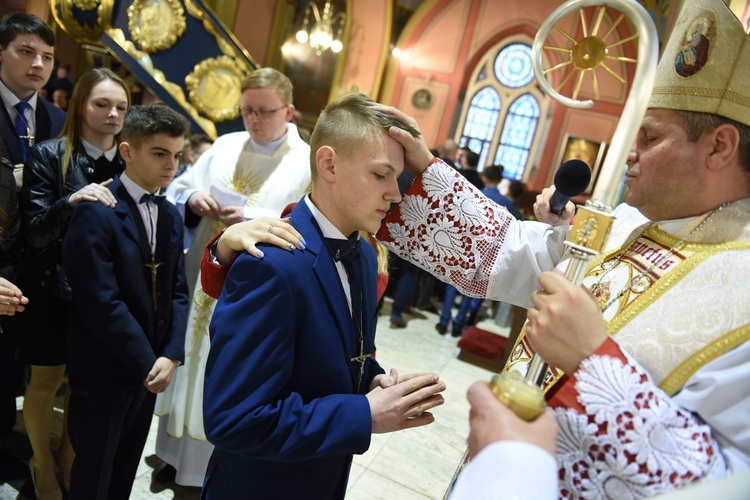 Bierzmowanie u św. Kazimierza w Nowym Sączu