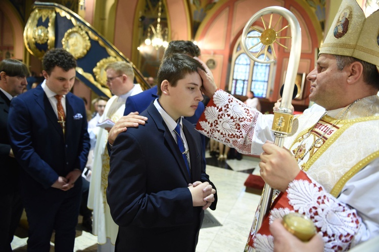 Bierzmowanie u św. Kazimierza w Nowym Sączu