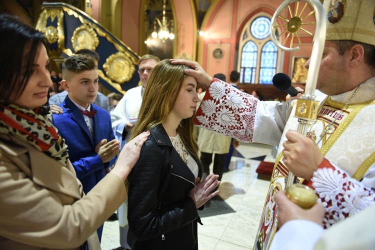 Bierzmowanie u św. Kazimierza w Nowym Sączu