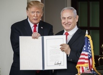Prezydent USA podpisał dekret uznający suwerenność Izraela nad Wzgórzami Golan