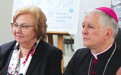 Biskup pomocniczy archidiecezji katowickiej Marek Szkudło i prezydent Zabrza Małgorzata Mańka-Szulik zapowiedzieli temat tegorocznej odsłony wydarzenia. 