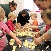 Papralnia to ulubione miejsce zabaw i eksperymentów.