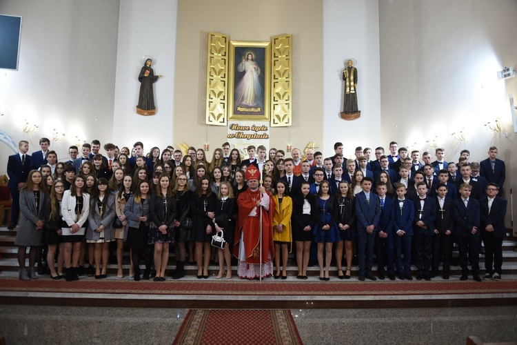 Bierzmowanie w Wielogłowach