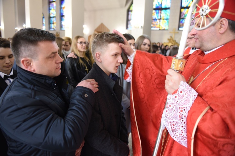 Bierzmowanie w Wielogłowach