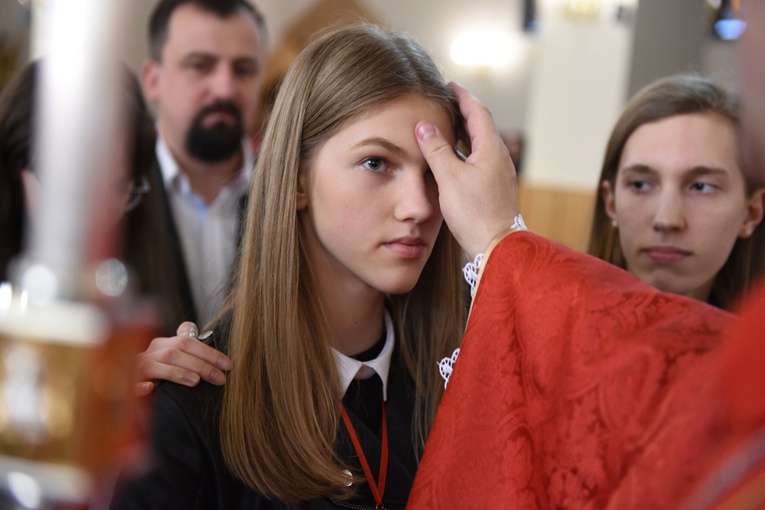 Bierzmowanie w Wielogłowach