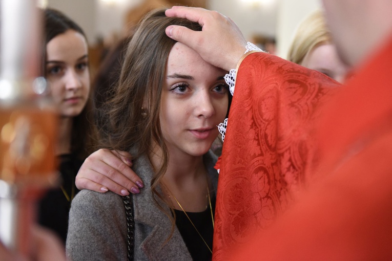 Bierzmowanie w Wielogłowach