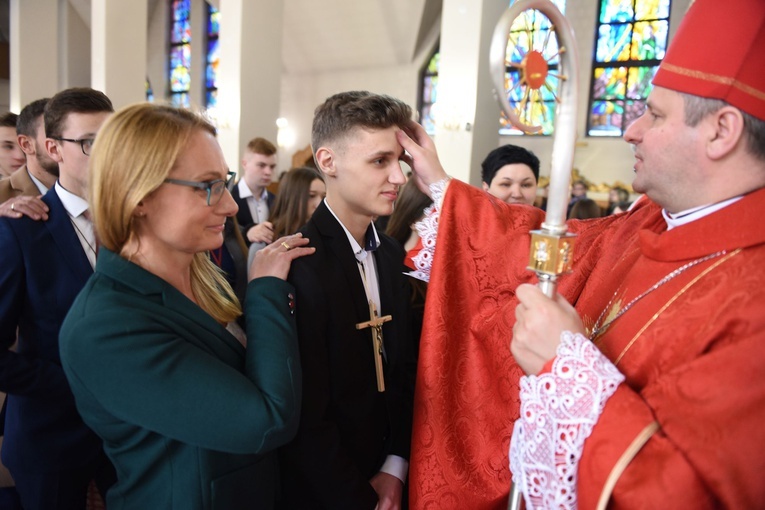 Bierzmowanie w Wielogłowach