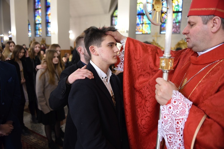 Bierzmowanie w Wielogłowach