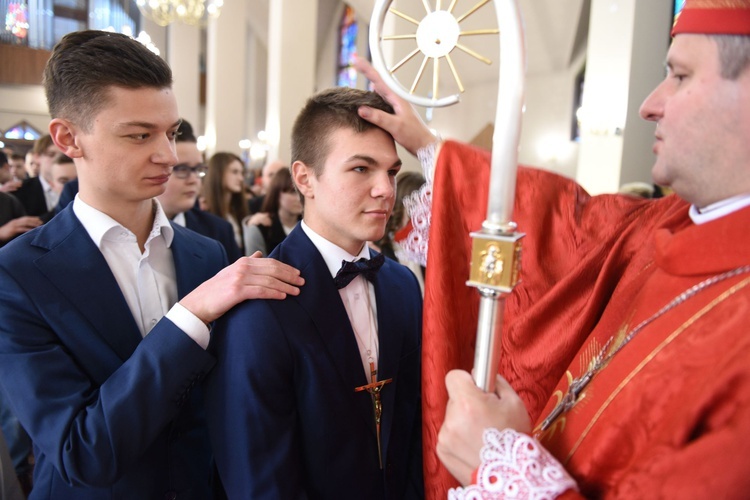 Bierzmowanie w Wielogłowach