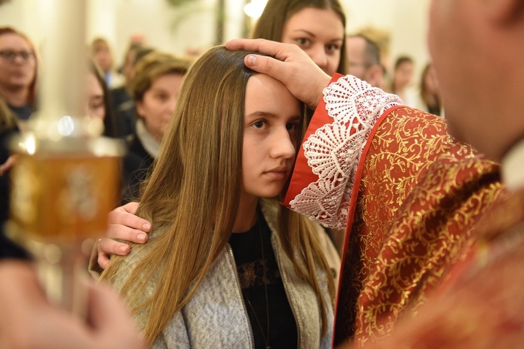 Bierzmowanie w Łososinie Dolnej