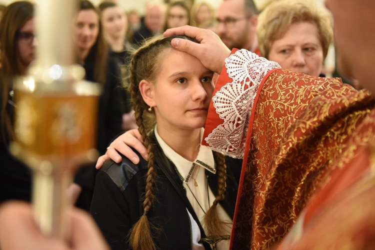 Bierzmowanie w Łososinie Dolnej