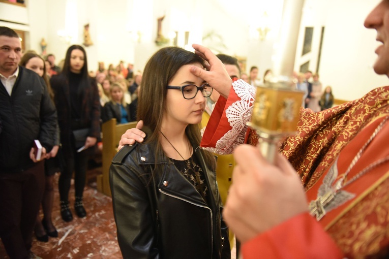 Bierzmowanie w Łososinie Dolnej