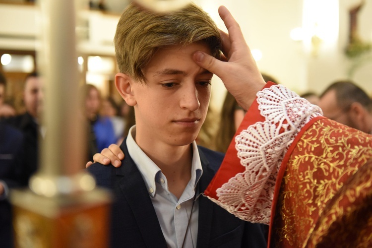 Bierzmowanie w Łososinie Dolnej