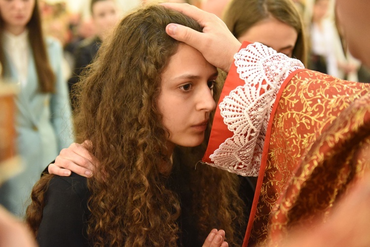 Bierzmowanie w Łososinie Dolnej