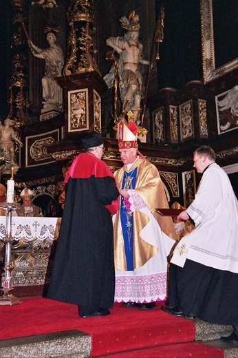 Święcenia i ingres bp Ignacego do katedry świdnickiej - cz. 01.