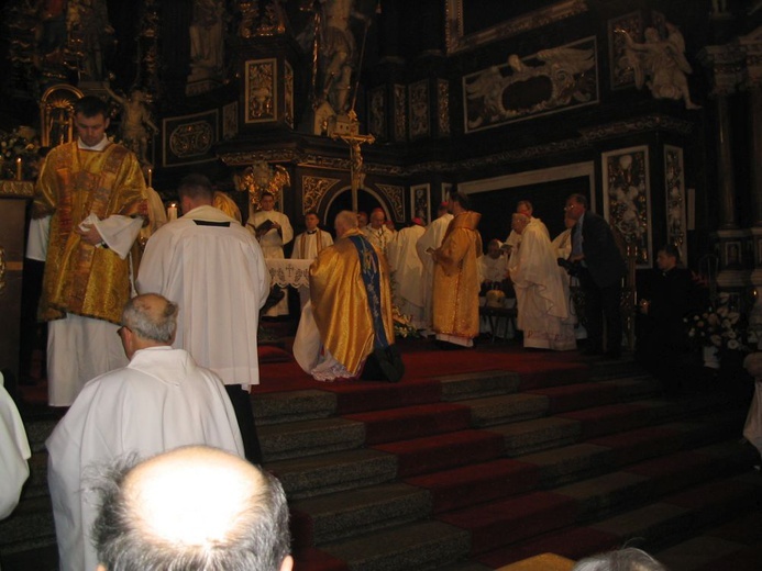 Święcenia i ingres bp Ignacego do katedry świdnickiej - cz. 02.