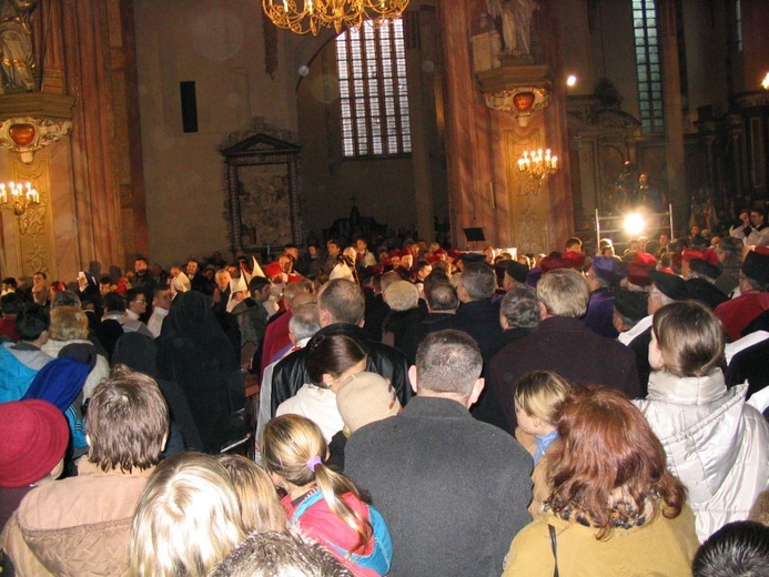 Święcenia i ingres bp Ignacego do katedry świdnickiej - cz. 02.