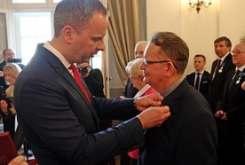 Krzyże Zasługi dla dolnośląskich kapłanów