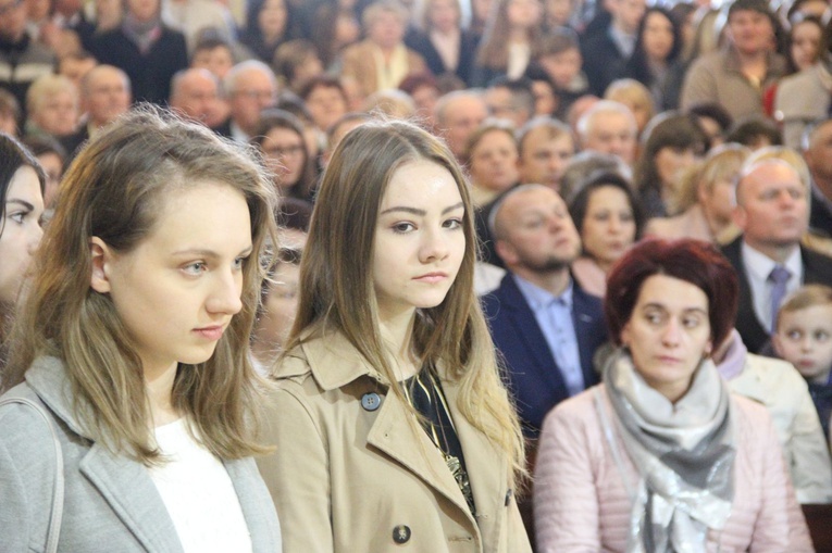 Bierzmowanie w Trzcianie k. Mielca