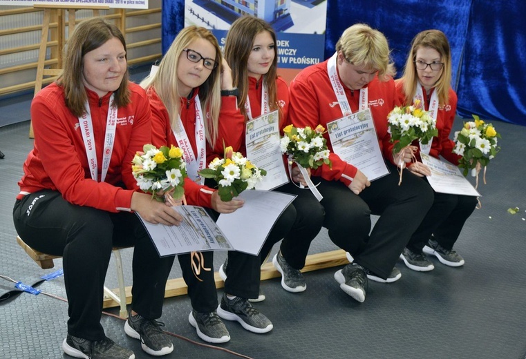 Złote piłkarki olimpiad specjalnych z Płońska