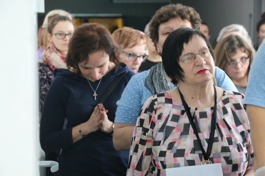 Droga Krzyżowa korytarzami szpitala im. T. Marciniaka