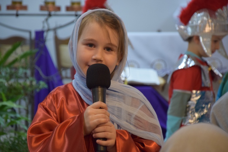 Misterium Męki Pańskiej w przedszkolu św. Rodziny w Skierniewicach