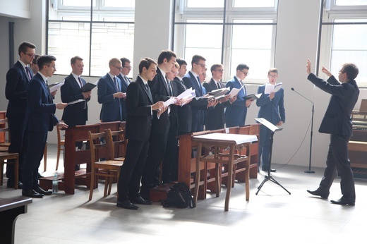 Posługa lektoratu w śląskim seminarium