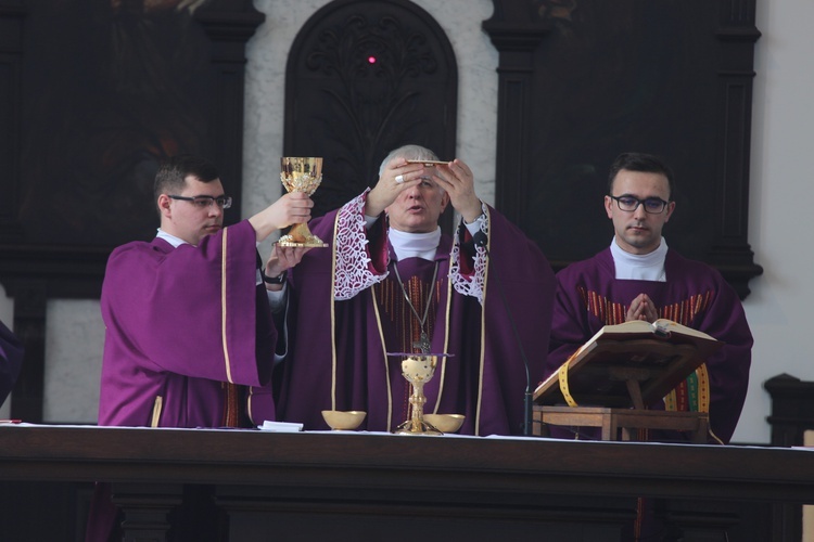 Posługa lektoratu w śląskim seminarium