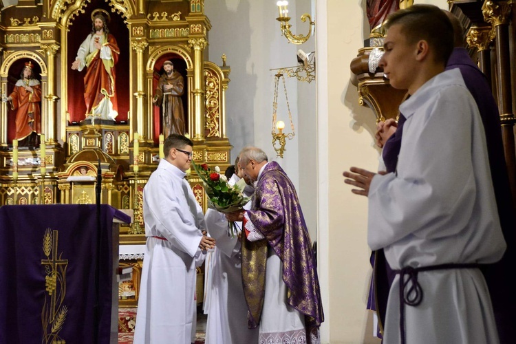 Błogosławieństwo lektorów w Żegocinie.