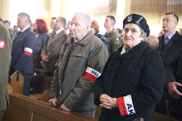 Żołnierska Msza św. w Ostrowcu Świętokrzyskim.