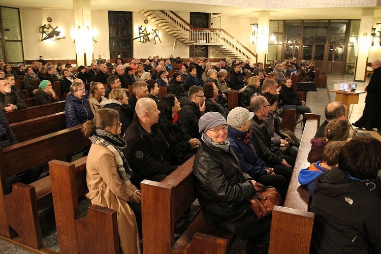 O Całunie Turyńskim w kościele NSPJ w Bielsku-Białej.