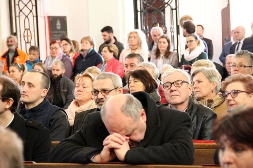 Prezydent Rzeczypospolitej Polskiej w sanktuarium Matki Bożej Cierpliwie Słuchającej w Rokitnie 