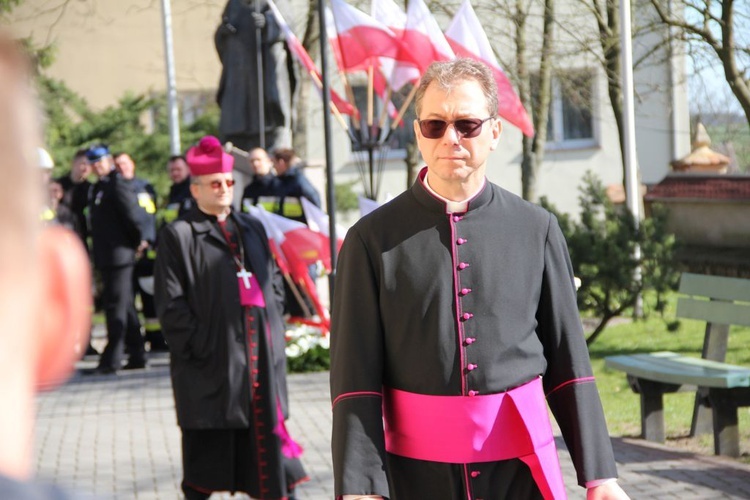 Prezydent Rzeczypospolitej Polskiej w sanktuarium Matki Bożej Cierpliwie Słuchającej w Rokitnie 