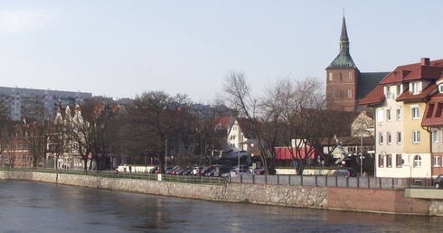 Bulwar nad Parsętą im. ks. prał. Słomskiego?
